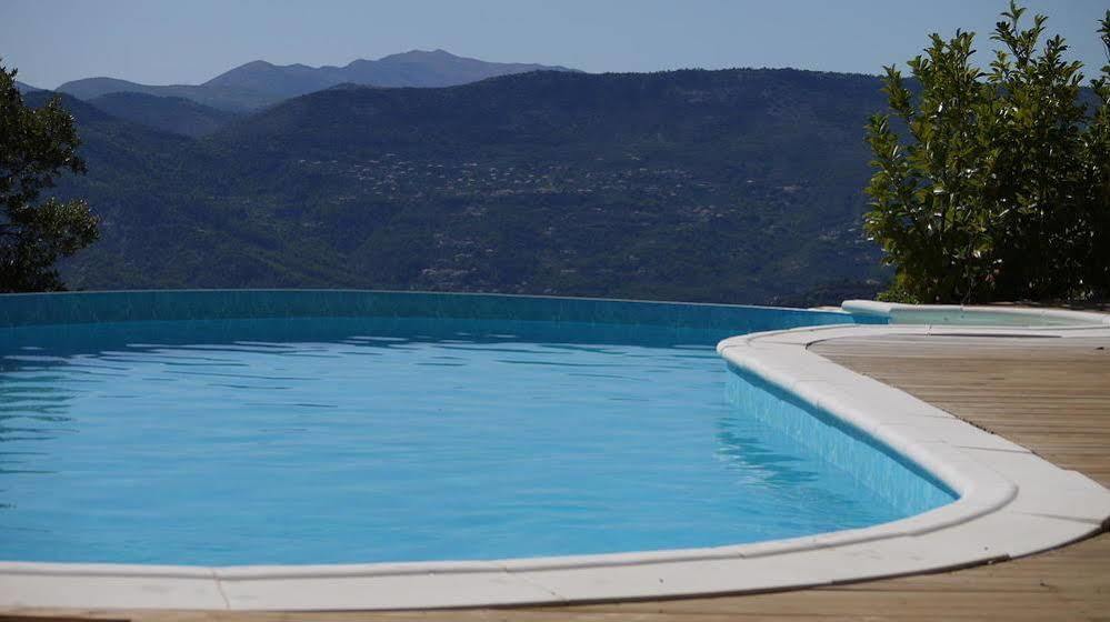 La Vela Panzió Peille Kültér fotó